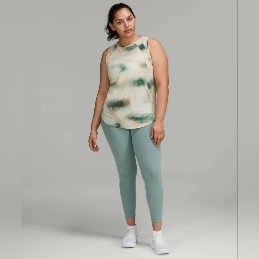 Lululemon Sculpt Tank TopSpray Camo Silver Blue Multi